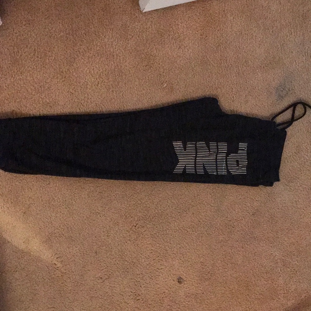 Pink sweatpants - Picture 3 of 4